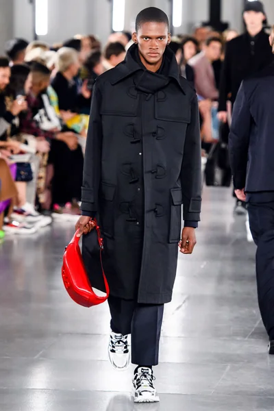 Look 37